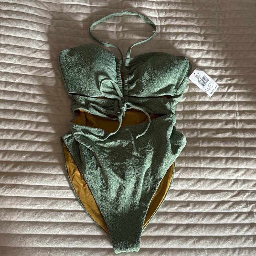 WET One Piece NWT
